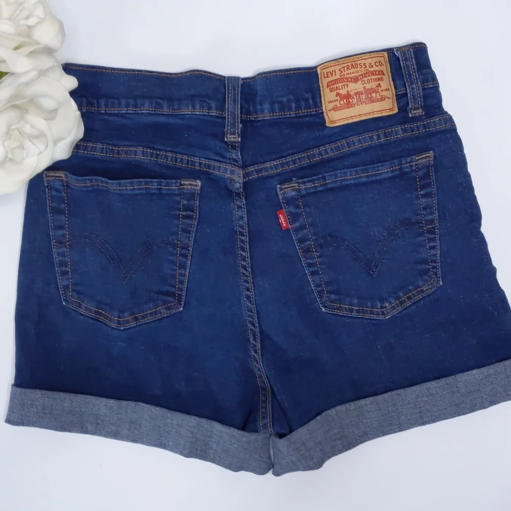 LEVIS 512 Jean Shorts Size 10
